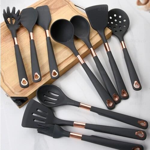 New Modern Minimalist Style Rose Gold-plated Silicone Kitchenware Set Simple Hanging Hole Easy To Store Cooking Tool Accessories