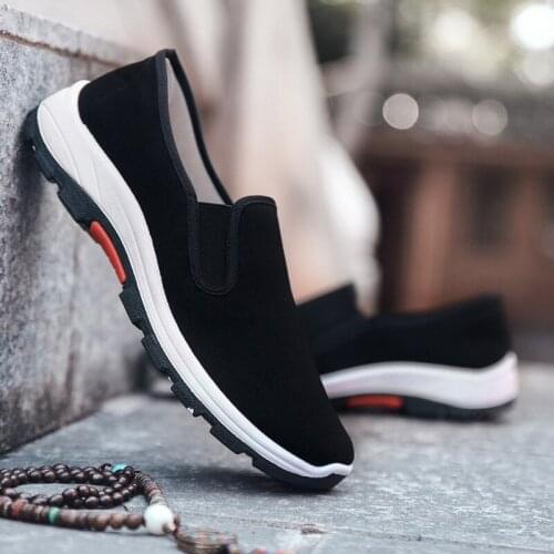 Non-Leather Casual Shoes For Men New 2021 Solid Color Breathable Platform Mens Shoes Fashion Trendyol Loafers Chaussures Casual