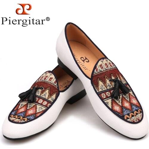 Piergitar brand 2019 Handmade cotton canvas of Paisley pattern men loafers Fashion party and wedding men tassel shoes plus size