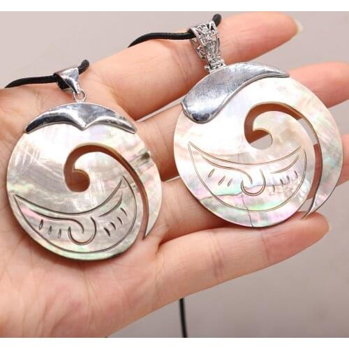 Wholesale Natural Black Shell Alloy Pendant Necklace Round Handmade Crafts DIY Necklaces Sweater Chain Accessories Making