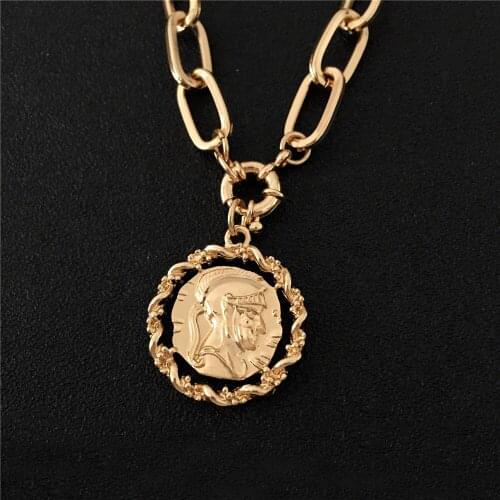 Bohemia Gold Color Plating Coin Engraved Pendant Openable O Clasp Chain Necklace For Women Girl Elegant Gorgeous Casual Jewelry