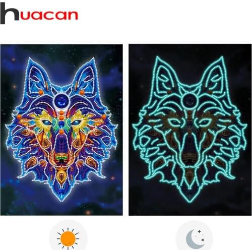 Hucan 5D DIY Diamond Painting Luminous Special Shaped Craft Kit Sale Diamond Embroidery Wolf Handmade Gift Home Decor