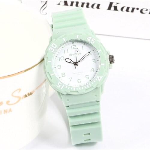 New Fashion Harajuku Green Small Women Water Resistant Sports Jelly Watch Simple Women Transparent Watches for Lady Girls Watch
