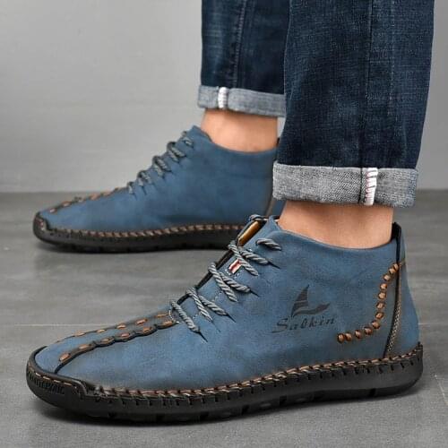 Hand-stitching Winter Men Boots Leather Patent Tooling Ankle Boots Blue Outdoor Autumn Hombres Botas Men Casual Leather Shoes