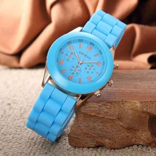 2021 New simple silicone Brand WOKAI Casual Quartz Watch Women Crystal Silicone Watches Relogio Feminino Wrist Watch Hot sale