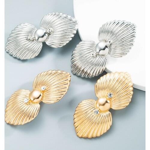 Shell Shape Design Heavy Metal Gold Pendant Earrings Womens High Quality Korean Fashion Trend Jewelry Accessories Wholesale