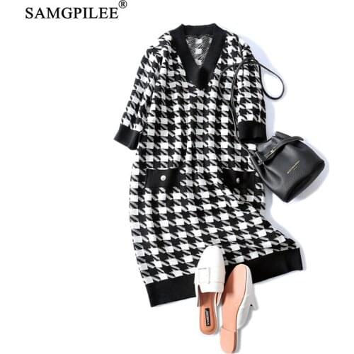 Dresses For Women 2021 Casual Korean Fashion Clothing A-line Plaid Half Sleeve Knee-length Empire V-neck Winter Vintage Dress