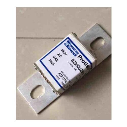 Fuses: BZ000UZ69V250 690VAC URZ 250A 6,9 URZ 000 BS88/250 X221280 / BZ000UZ69V315 Z221282 / BZ2000UZ50V800 P330201 aR