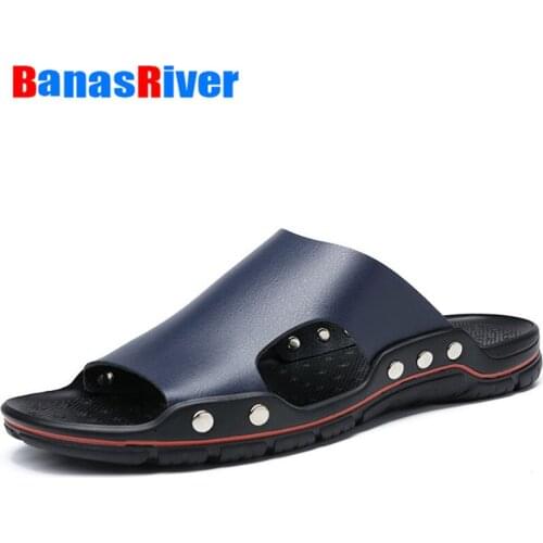 Breathable Men Slippers Leather Leisure Flip Flops Casual Shoes Slip On Flat Summer Outdoor Rubber Outdoor Beach Rivets Footweas