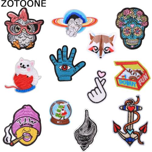 ZOTOONE Planet Animal Fox Patches Diy Stickers Iron on Clothes Heat Transfer Applique Embroidered Applications Cloth Fabric G