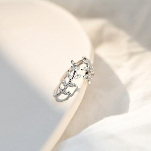 Fashion Good Initial Leaf 925 Sterling Silver Dainty Ring For Women Retro Vintage Leave Design Paved Zircon Aesthetic Girls Ring