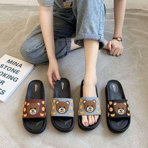 Fashion platform slippers girl NEW Cartoon outdoor slippers Summer web celebrity Muffin beach flip-flops