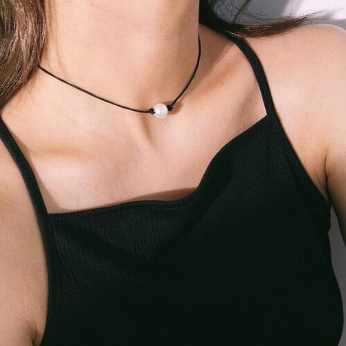 LANTINSTUNE Women's Leather Chokers