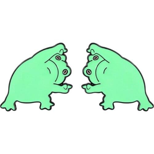 2021 New Cute Cartoon Enamel Frog Style Brooch Childrens Day Gift Amphibian/frog Brooch Badge Funny Backpack Accessories