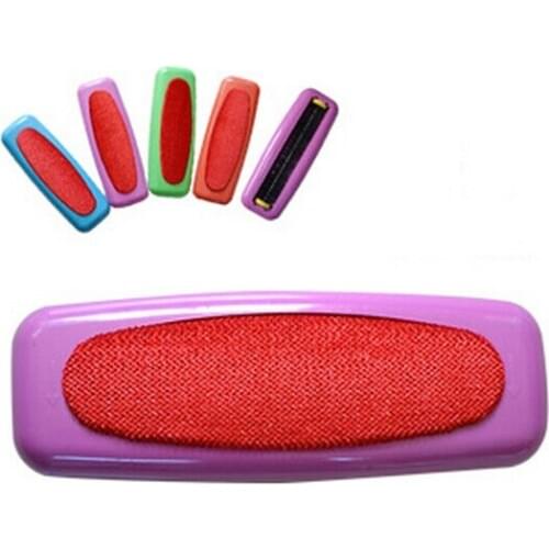 1PC Magic Lint Dust Pet Hair Remover Anti-static Clothes Dust Brush Electrostatic Multi-purpose Cleaner Suction Brush OK 0152