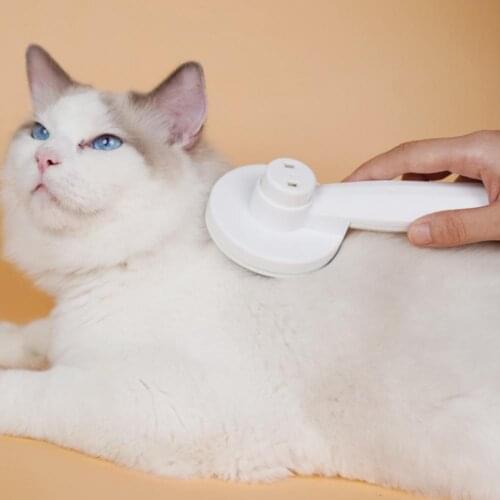 Anti-rust Sturdy Smooth Surface Cats Comb PP Cats Comb Press Button for Pet