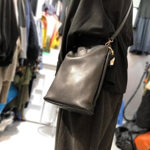 New Bag Genuine Leather Handbags Simple Bolsa Feminina Casual Womens Crossbody Shoulder Bag Multi Wear Lady Big Bucket Handbag
