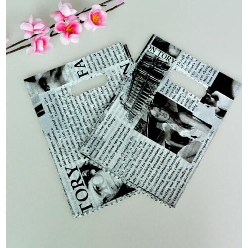 Wholesale 500pcs/lot 15x20cm Black Newspaper Design Plastic Gift Bag For Boutique Wedding Gift Packaging Plastic Shopping Bags