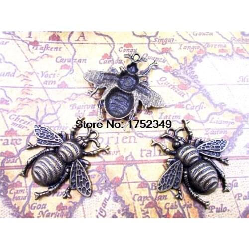 5pcs--Bee charms,Antique bronze Lovely Huge Bee Honeybee Charm Pendant 38x40mm