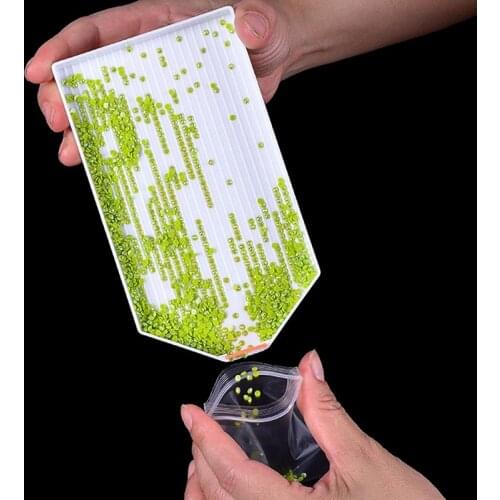 Diamond Painting Tool Embroidery Accessories Large Capacity Plastic Tray