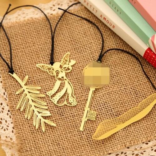 Mini Metal Bookmark Student Stationery Novelty Mark Page teacher Children Gift School Office Supplies Lotus flower Maple leaf