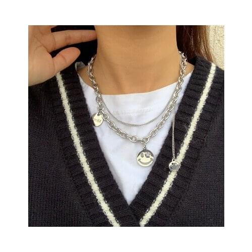 Punk Smiling Face Chain Necklace Round Pendant Necklace Statement Gothic for Women and Men Fashion Gifttic Accessories