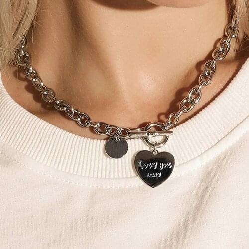 Love Hearts Pendent Chains Necklace Luxury Fashion Short Choker Necklace OT Buckle Love Necklaces for Women Punk Jewelry