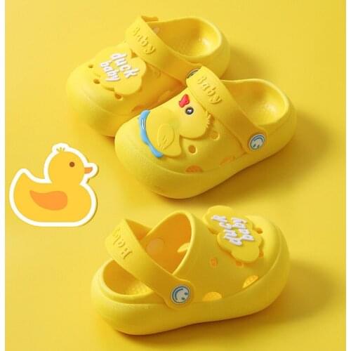 2021 Baby Kids Sandals Slippers For Girls Boys Cartoon Duck Non Slip Soft Sole Children Toddler Beach Garden Summer Slides Shoes