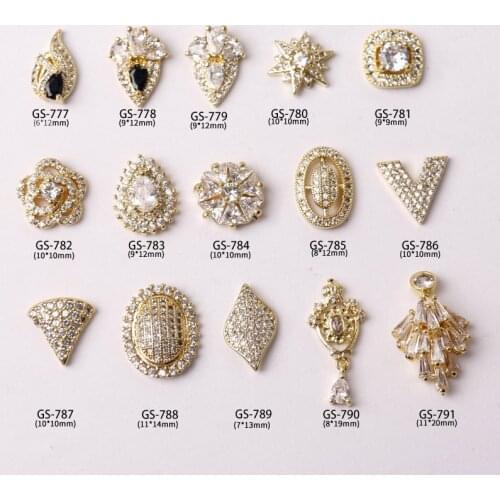 5pcs/lot 3D Luxury Flower Oval Round Pendant Zircon Nail Art Gold metal manicure nail accessories Nails Decoration Nail charms