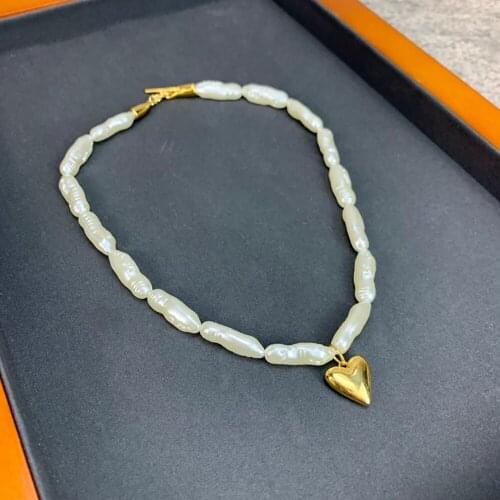 2021New Brand fashion jewelry ladies gifts Irregular Shape Pearl Love Heart chain heart pendant necklace necklace party necklace