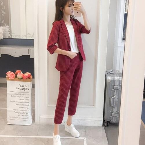 Set female 2018 autumn new temperament fashion striped small suit jacket + nine pants elegant casual two-piece suit wild women