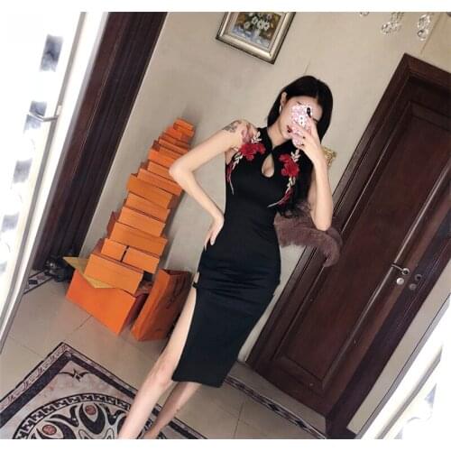 Sexy Nightclub Dress Women Hollow Halter Floral Printed Sheath Bodycon Cheongsam Summer Sleeveless Midi Black Dress Vestidos