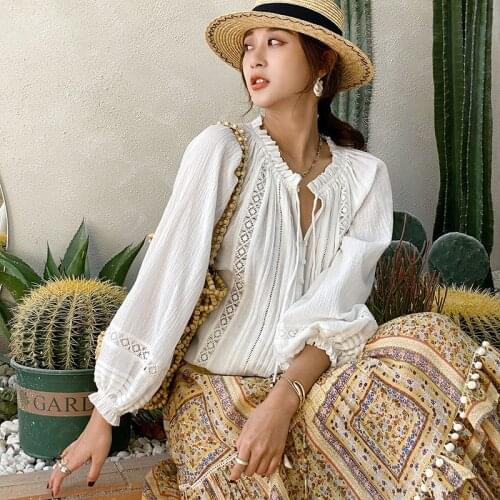 Johnature Summer 2021 Bohemian Long Lantern Sleeve Blouses Women New French Loose White Casual Vintage Female Shirts Tops
