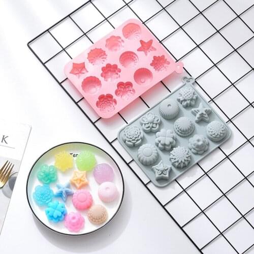 12 Kinds Of Different Flowers and Plants Shaped Silicone Cake Mold Jelly DIY Aromatherapy Ice Tray Soap Mold Candy Food Box