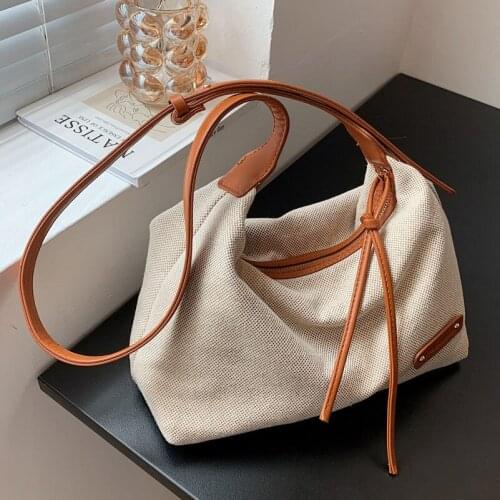 High-quality Canvas Bag Female 2021 New Trendy Fashion All-match Western Messenger Bag Niche Design One-shoulder Dumpling Bag