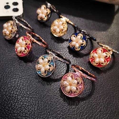 Metal Phone Finger Ring Holder 5 Petals Flower Bling Crystal Pearl 360 Degree Rotation Mobile Phone Stand Car Mount Bracket