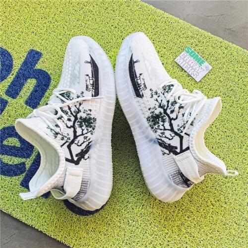 Men casual shoes 2021 Summer Anime Running sneakers Handmade Outdoor Wear Resistant EVA casual shoes for men