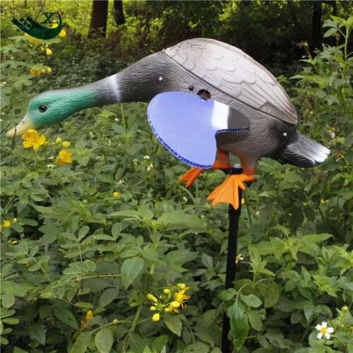 Xilei Wholesale Eco-Friendly Plastic Mallard Drake 6V Motor Duck Decoy Hunting Duck Equipment With Magnet Spinning Wings