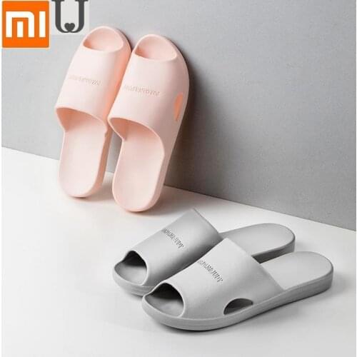 New Bathroom slippers men women Summer home indoor soft bottom bath non-slip Wear-resistant Couple flip flop