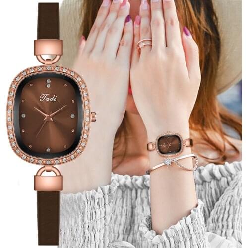 Luxury Women Oval Simple Watches Fashion Leather Ladies Rhinestone Quartz Watch for Gift Clock Zegarek Damski
