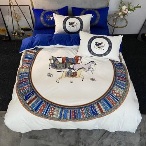 Warm Winter Running Horses Velvet Flannel Fleece Bedding set Duvet Cover Bed Linen Fitted Sheet Pillowcases Queen King 4PCS