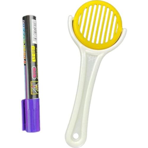 Handheld Beekeeping Bee Queen Cage with Marking Pen Beekeepers Accessory