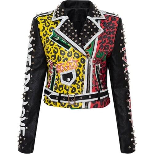 Women Rivet Beading Leather Jacket 2021 Fashion Streetwear Chains Faux Leather Jacket Rivet Punk Graffiti Moto PU Outwear w623