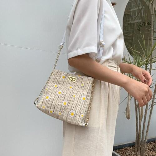 Women Summer Beach Bag Bucket Bag Lace Embroid Floral Straw Chain Bag Female Handmade Square Daisy Shoulder Bag
