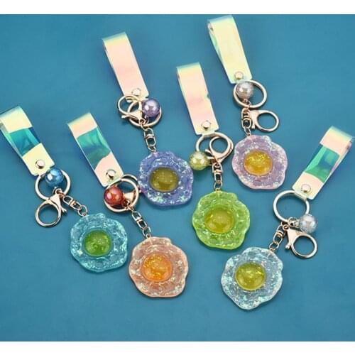 Car Keychain Unisex Couples Shiny Cartoon Simulation Fried Poached Egg Bag Pendant Keychain Key Rings Car Interior Accessories