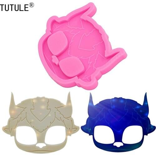 Shiny Bull Head Self-defense Device Keychain Silicone Mold DIY Pendant Polymer Clay Epoxy Resin Making Tools Food grade Molds