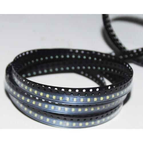 100Pcs 0805 (2012) SMD Blanc LED Chip Surface Mount SMT Perles Ultra Bright Light Emitting Diode LED Lampe Composants Electroniq