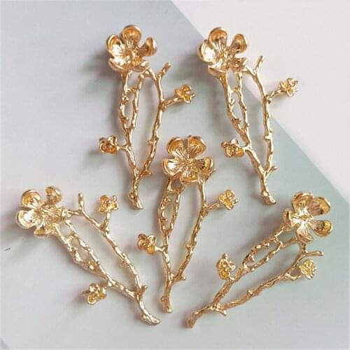 SEA MEW 10 PCS 5.9cm*3cm Fashion Metal Alloy KC Gold Branch Pendant Charm For Jewelry Making