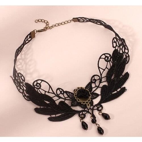Vintage Gothic Necklace Black Lace Crystal Sexy Pendant Chocker Neck Chain Halloween Steampunk Party Cosplay Jewelry Accessories