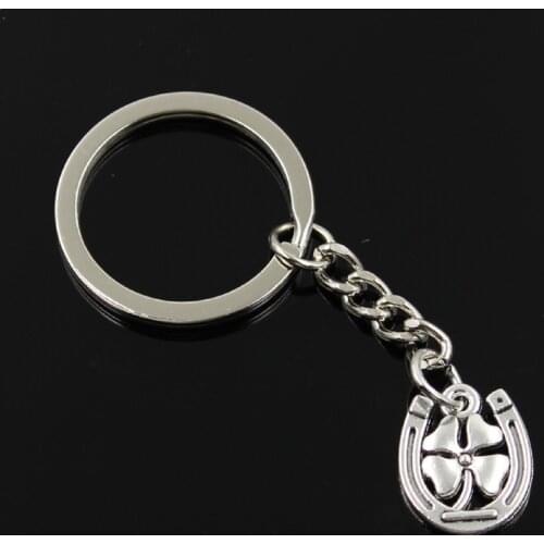 New Fashion Men 30mm Keychain DIY Metal Holder Chain Vintage Horseshoe Lucky Clover 18x15mm Silver Color Pendant Gift